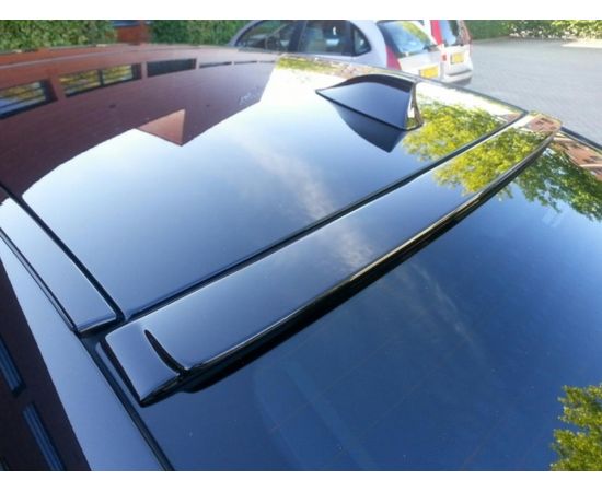 Roof Spoiler in Gloss Black for F10 BMW - Fits all models